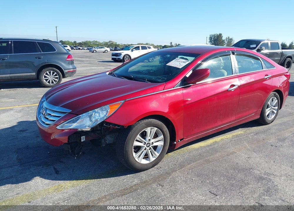 2013 HYUNDAI SONATA VIN: 5NPEB4AC5DH735825