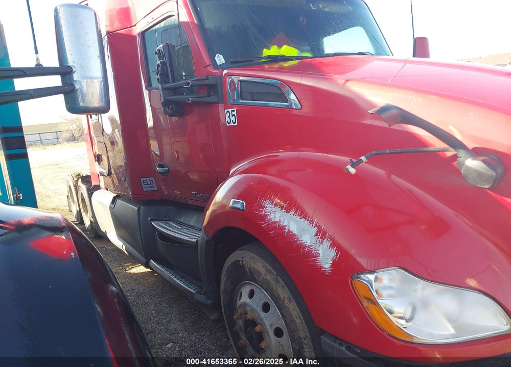 2020 KENWORTH T680 VIN: 1XKYD49X9LJ372910