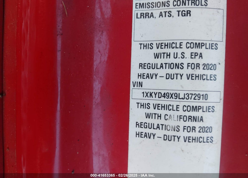2020 KENWORTH T680 VIN: 1XKYD49X9LJ372910
