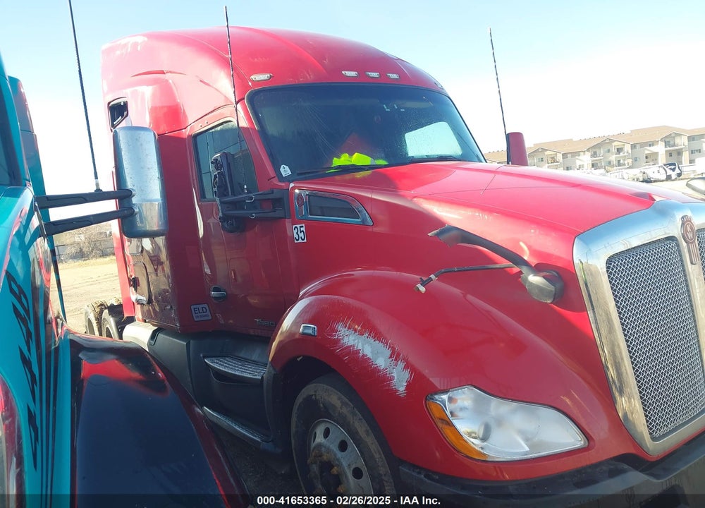 2020 KENWORTH T680 VIN: 1XKYD49X9LJ372910
