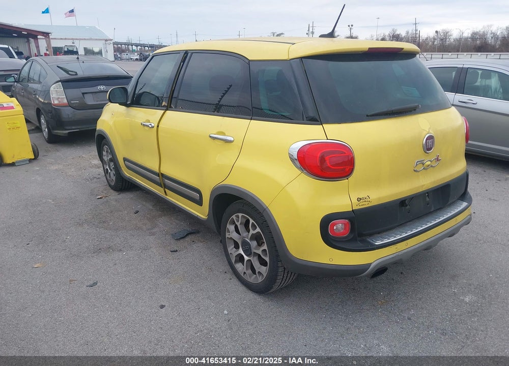 2015 FIAT 500L VIN: ZFBCFADH0FZ030995