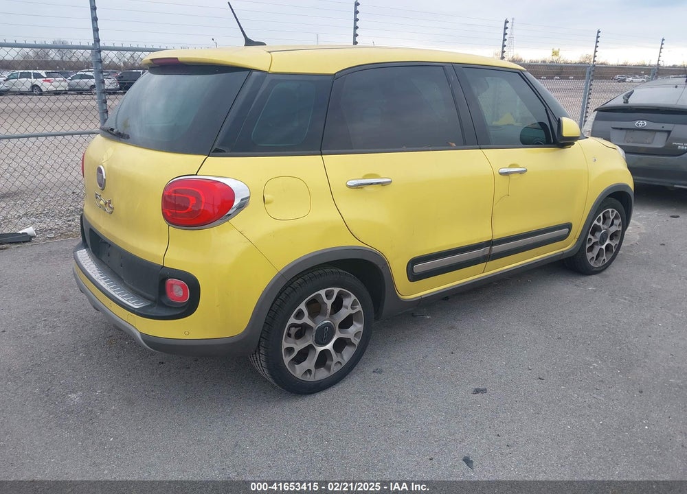2015 FIAT 500L VIN: ZFBCFADH0FZ030995