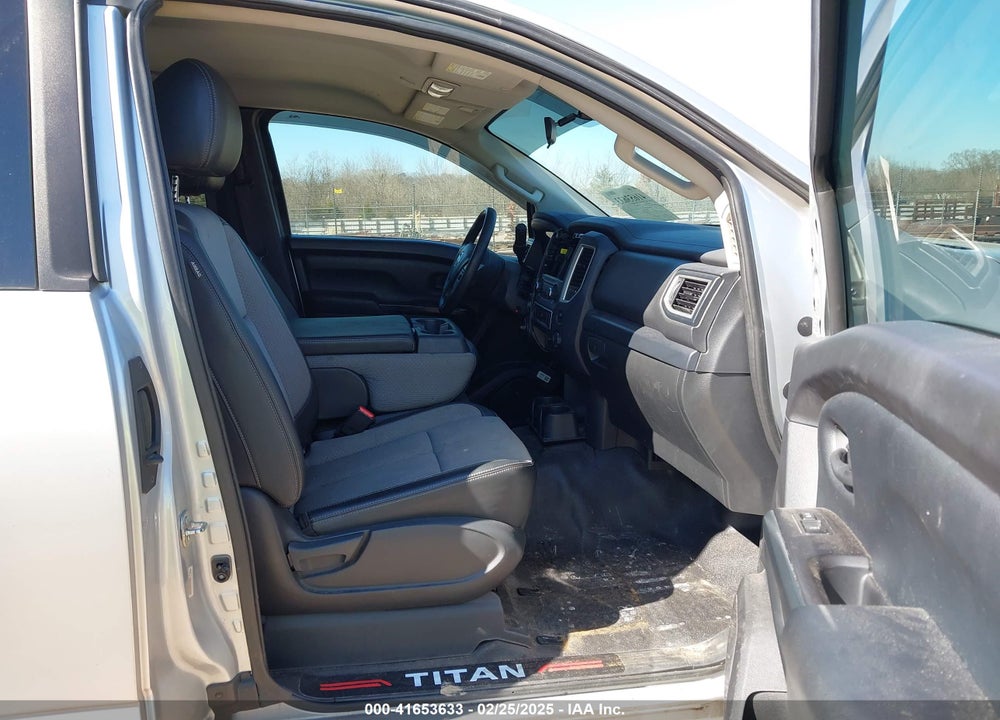 2017 NISSAN TITAN XD VIN: 1N6BA1C37HN553452
