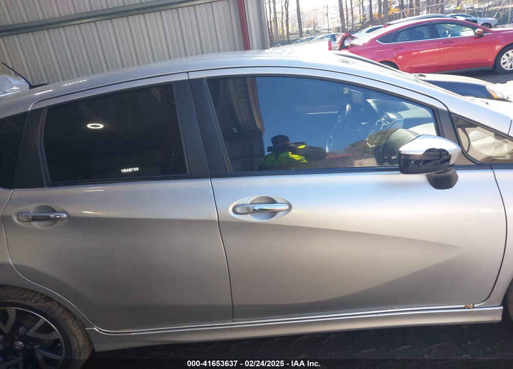 2015 NISSAN VERSA NOTE VIN: 3N1CE2CP0FL384167