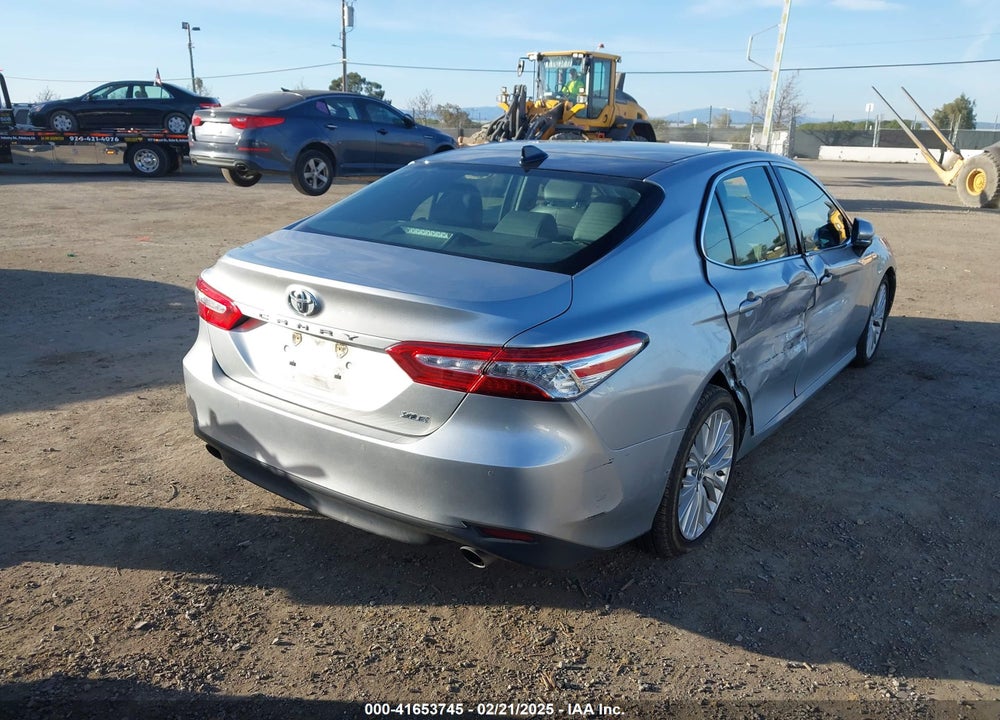 2018 TOYOTA CAMRY VIN: 4T1BZ1HK0JU009197