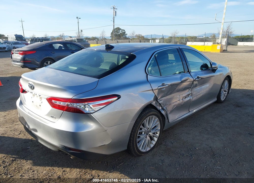 2018 TOYOTA CAMRY VIN: 4T1BZ1HK0JU009197