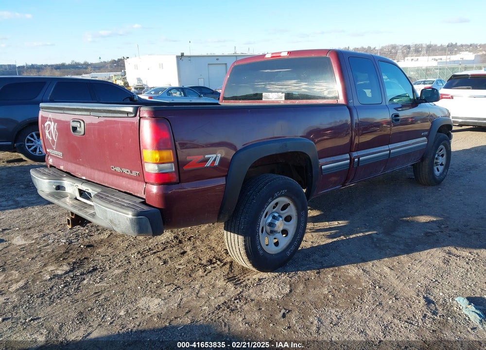 2000 CHEVROLET SILVERADO 1500 LT VIN: 1GCEK19T5YE311425