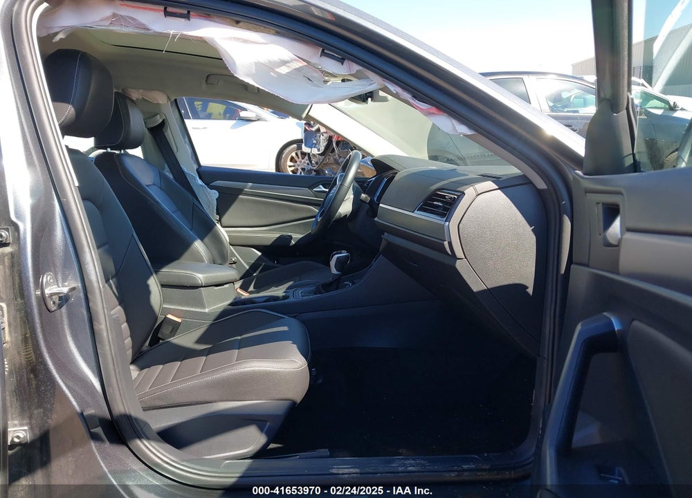 2024 VOLKSWAGEN JETTA 1.5T SE VIN: 3VW7M7BUXRM014202