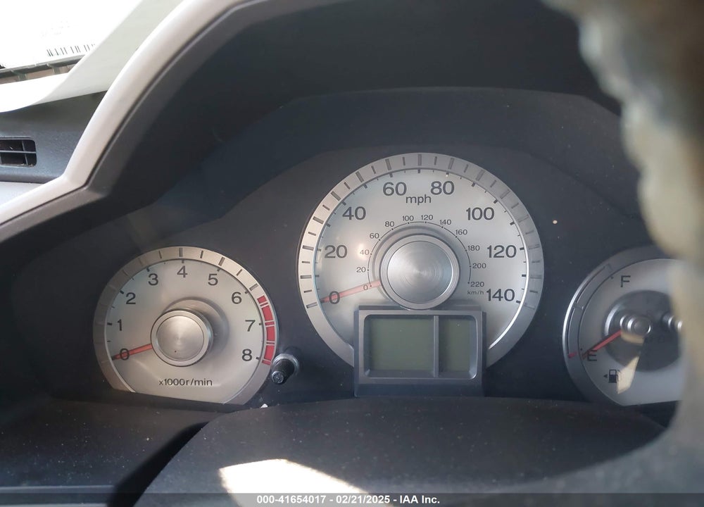 2011 HONDA PILOT EX-L VIN: 5FNYF4H59BB040610
