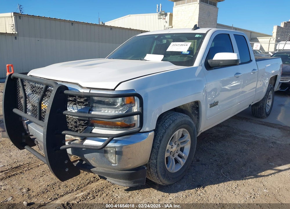 2018 CHEVROLET SILVERADO 1500 1LT VIN: 1GCRCREC1JZ216913