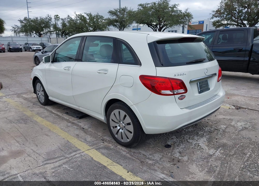 2016 MERCEDES-BENZ B VIN: WDDVP9AB7GJ009388
