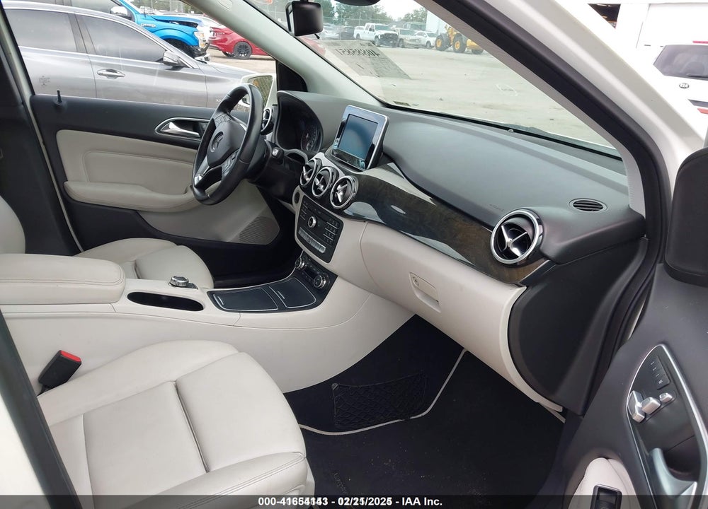 2016 MERCEDES-BENZ B VIN: WDDVP9AB7GJ009388