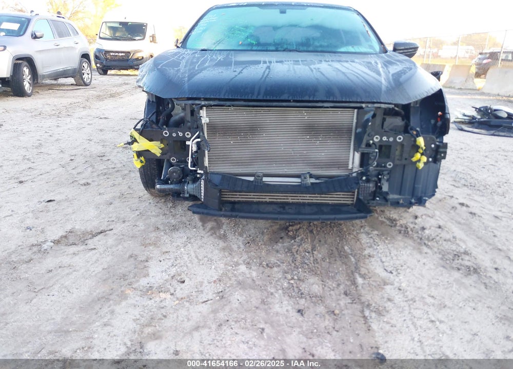 2018 HONDA CIVIC VIN: SHHFK7H29JU216613