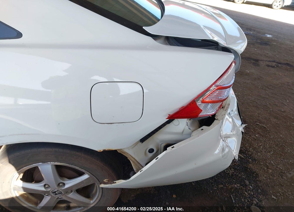 2005 HONDA ACCORD VIN: 1HGCM72505A018696