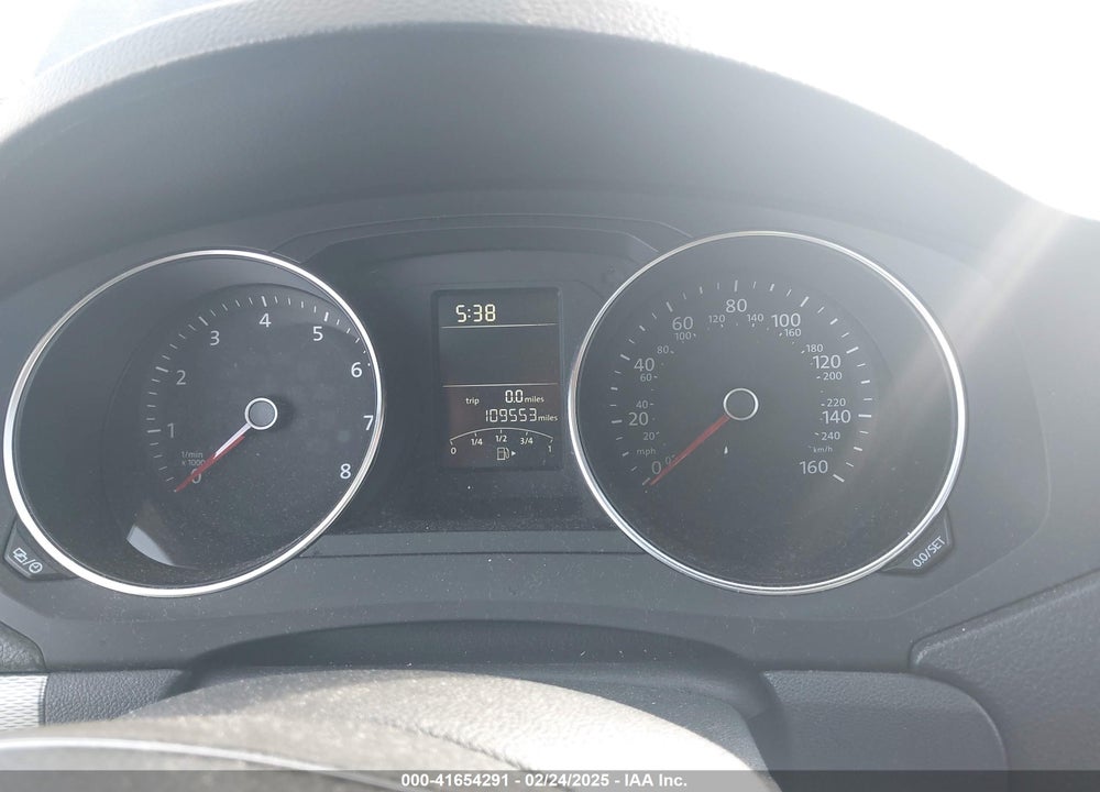 2015 VOLKSWAGEN JETTA VIN: 3VWD17AJ4FM315885