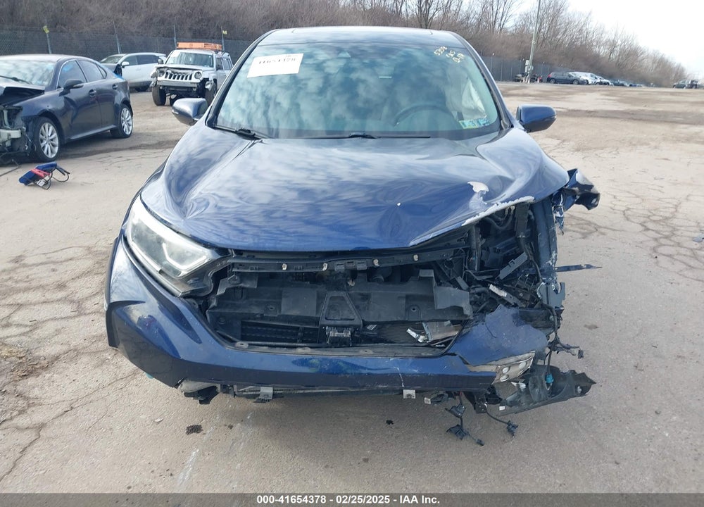 2018 HONDA CR-V VIN: 2HKRW2H59JH621405