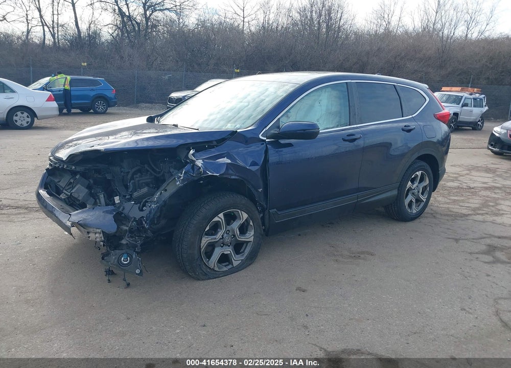 2018 HONDA CR-V VIN: 2HKRW2H59JH621405