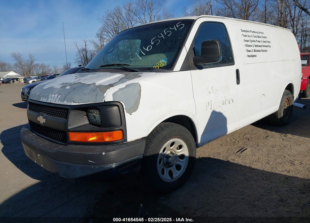 2010 CHEVROLET EXPRESS 1500 WORK VAN VIN: 1GCUGADX0A1150597