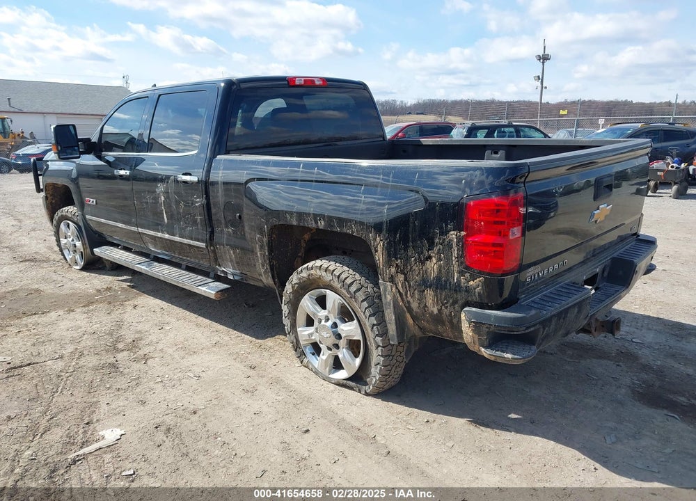2017 CHEVROLET SILVERADO 2500HD VIN: 1GC1KWEYXHF181309