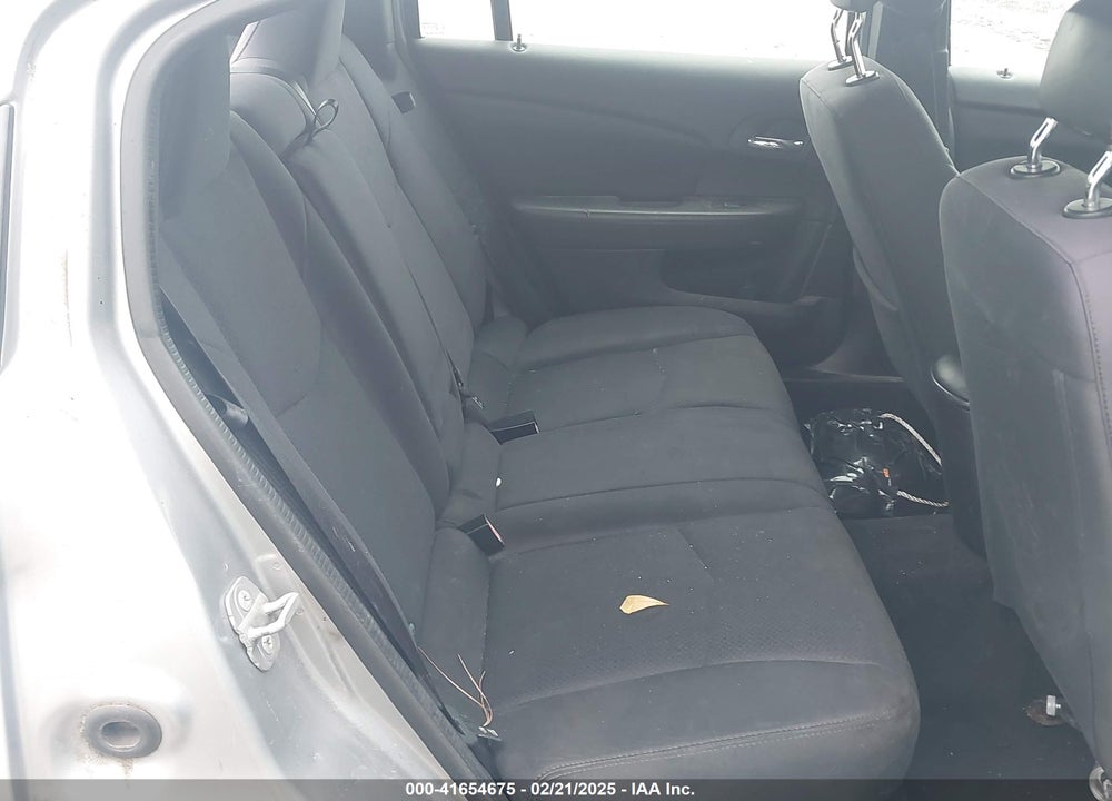 2014 CHRYSLER 200 VIN: 1C3CCBAB3EN209425