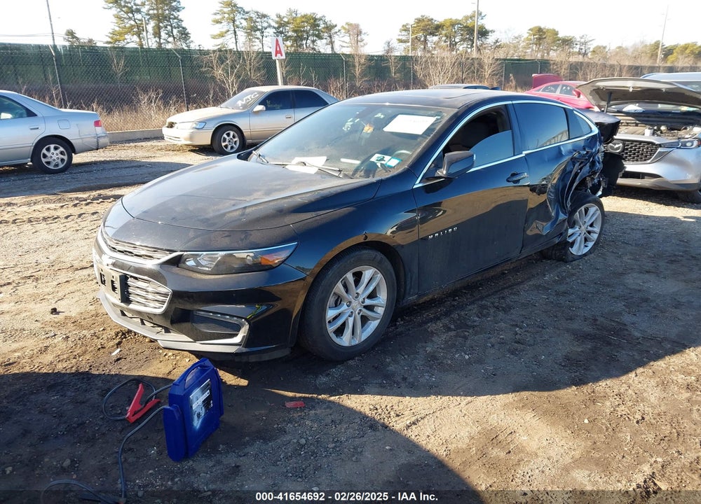2018 CHEVROLET MALIBU VIN: 1G1ZD5ST2JF235796