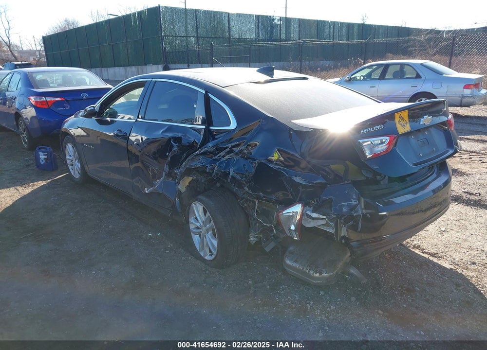 2018 CHEVROLET MALIBU VIN: 1G1ZD5ST2JF235796