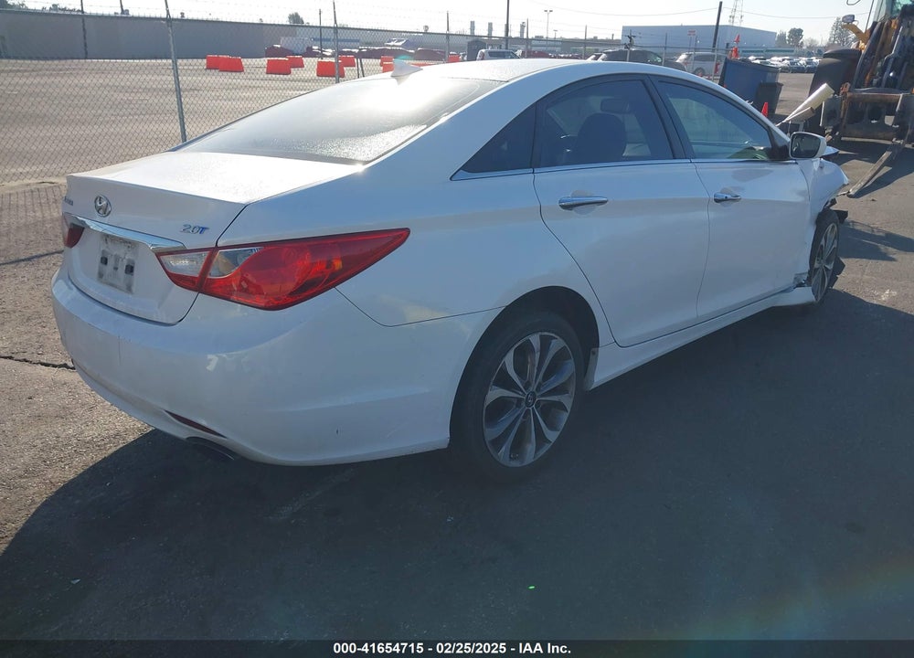 2013 HYUNDAI SONATA SE 2.0T VIN: 5NPEC4AB4DH654836