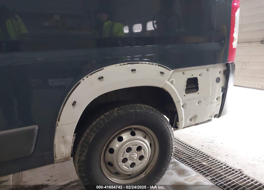 2018 RAM PROMASTER 2500 HIGH ROOF 159 WB VIN: 3C6TRVDG2JE160937