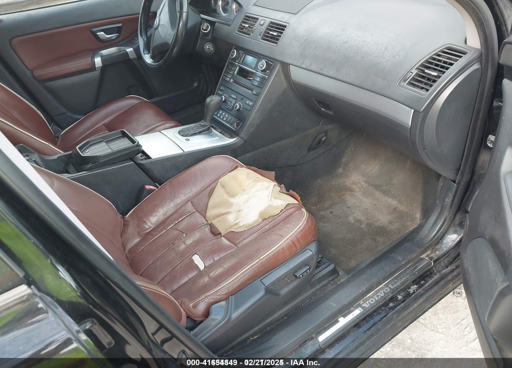 2014 VOLVO XC90 VIN: YV4952CY3E1685910