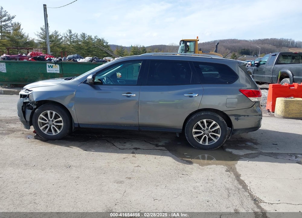 2015 NISSAN PATHFINDER S VIN: 5N1AR2MM1FC674597