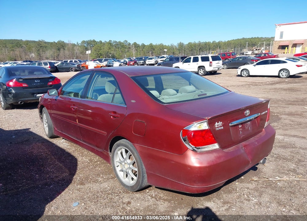 2005 TOYOTA CAMRY VIN: 4T1BE32K35U087186