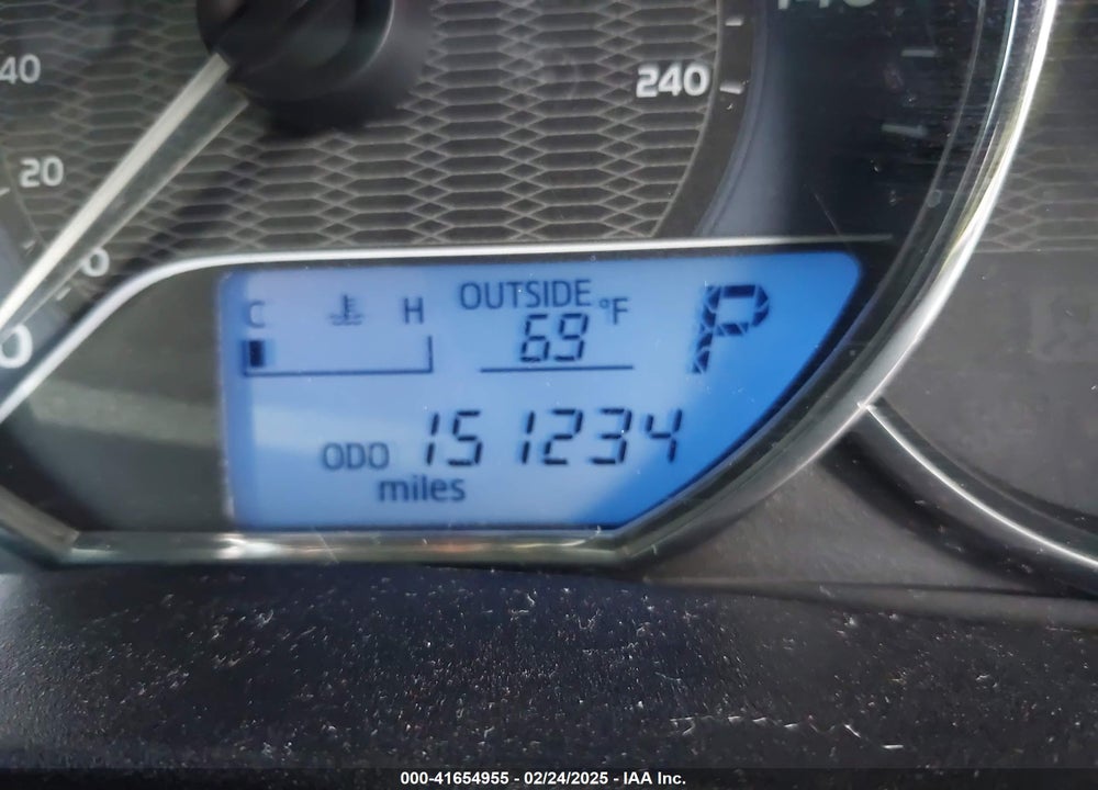 2015 TOYOTA COROLLA LE VIN: 5YFBURHE5FP287285