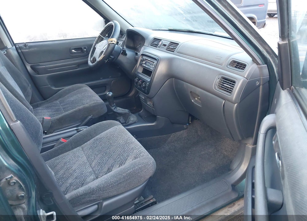 2001 HONDA CR-V EX VIN: JHLRD17661S012402