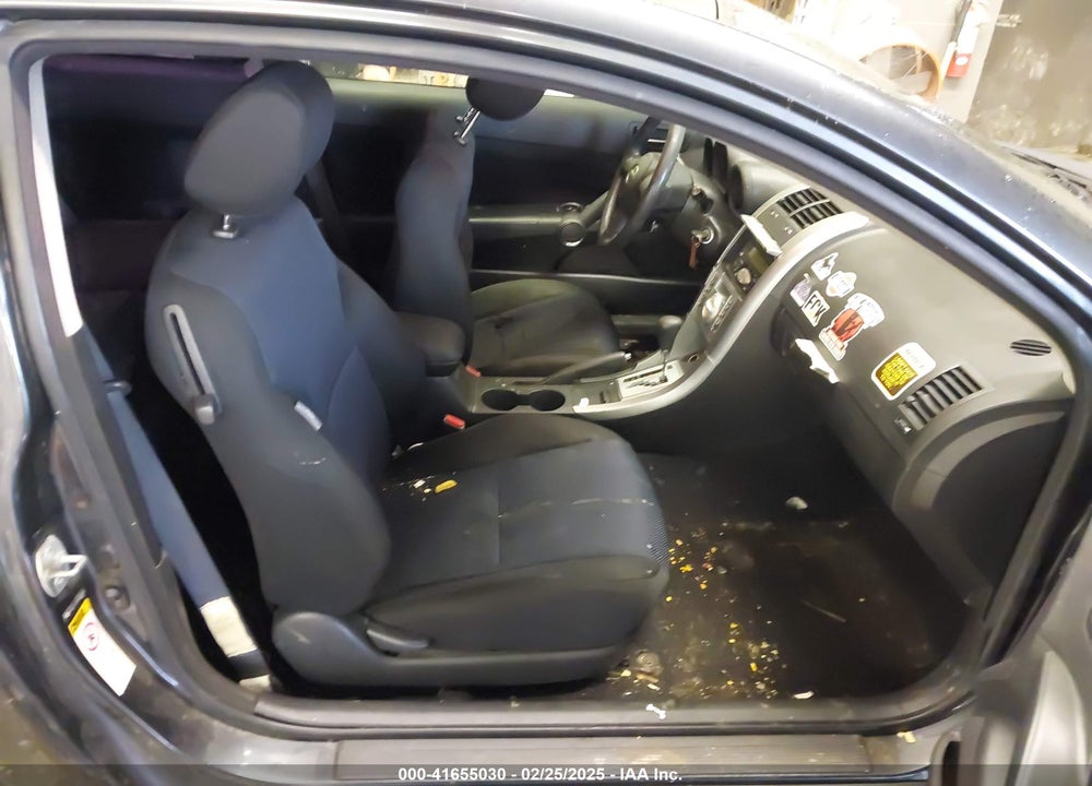 2005 SCION TC VIN: JTKDE167X50028935