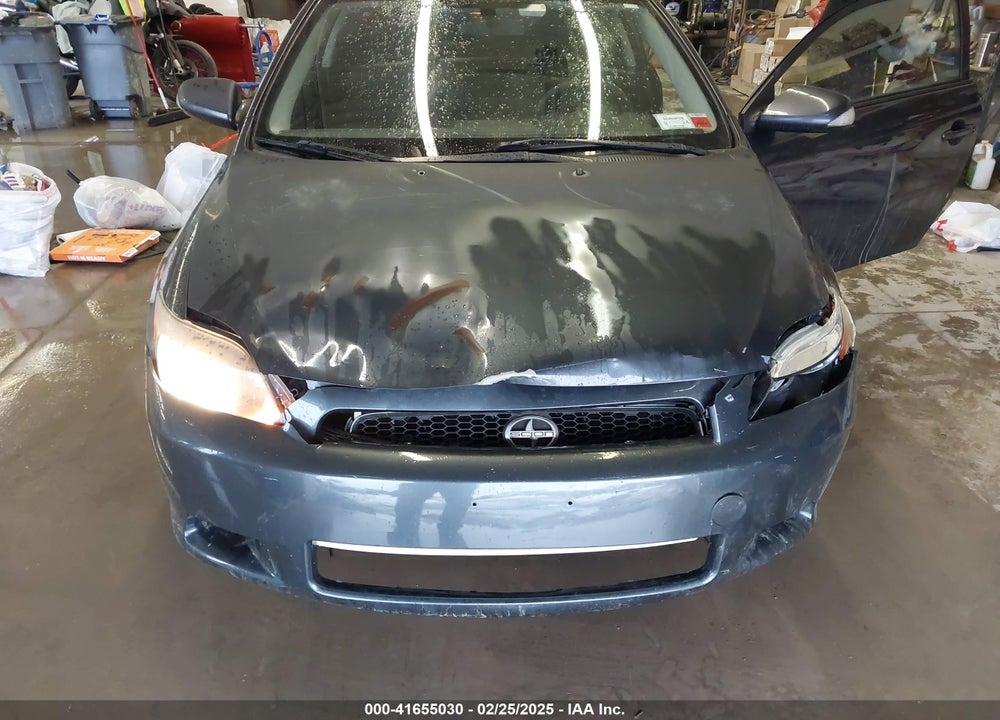 2005 SCION TC VIN: JTKDE167X50028935