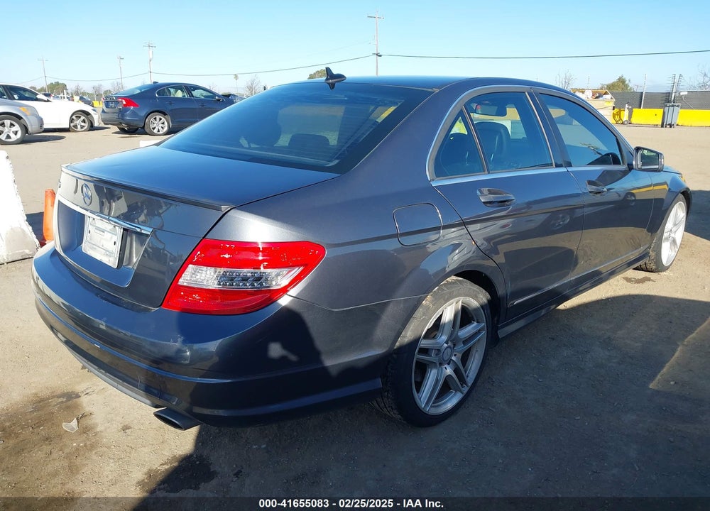 2011 MERCEDES-BENZ C 300 VIN: WDDGF5EB0BR159058