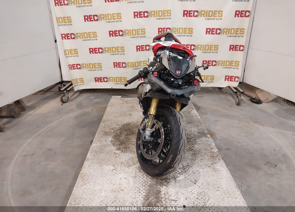 2020 DUCATI PANIGALE V4/V4S/V4S SPECIALE VIN: ZDMDAGNW0LB013963