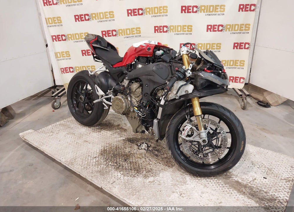 2020 DUCATI PANIGALE V4/V4S/V4S SPECIALE VIN: ZDMDAGNW0LB013963
