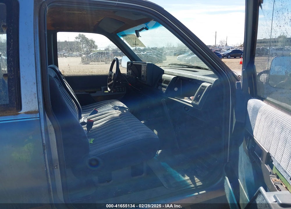 1991 CHEVROLET GMT-400 K2500 VIN: 2GCFK29KXM1216923