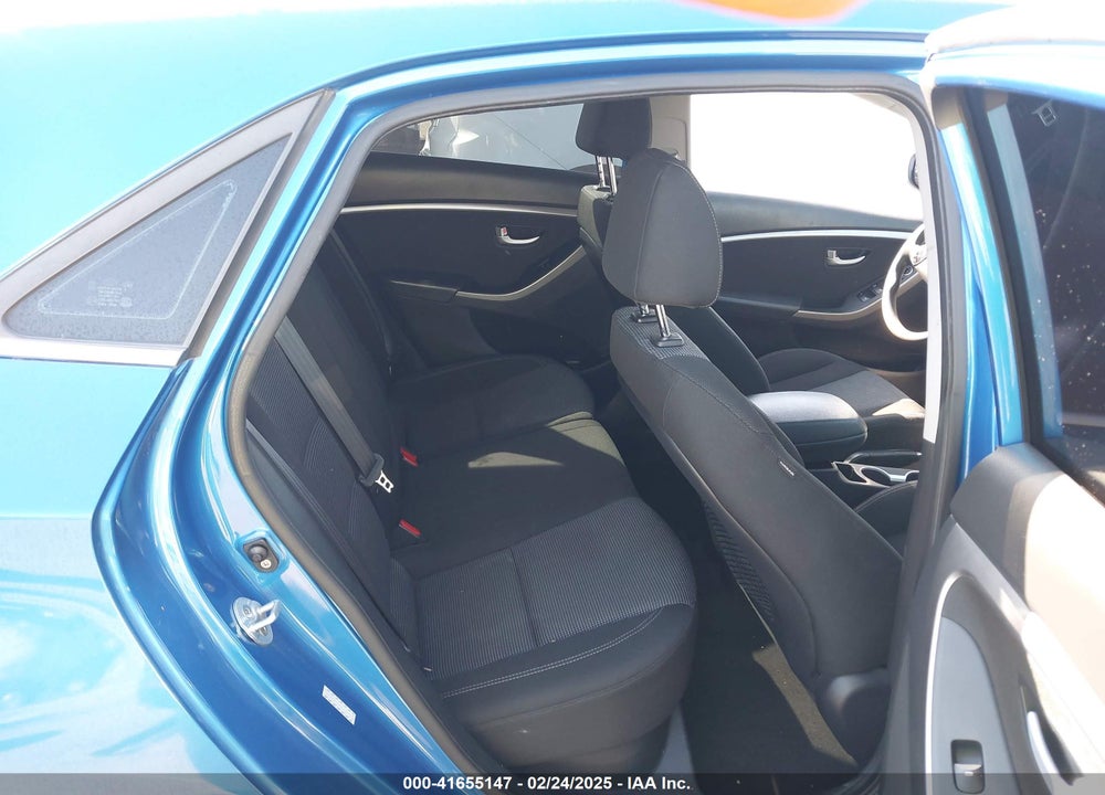 2017 HYUNDAI ELANTRA GT VIN: KMHD35LH0HU380612