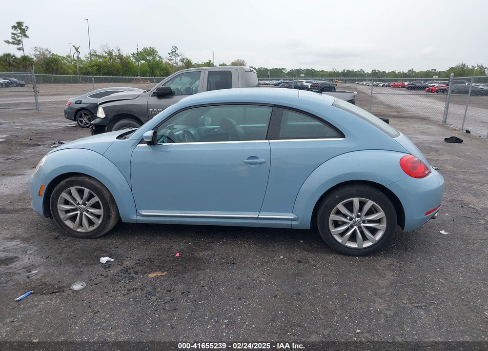 2014 VOLKSWAGEN BEETLE VIN: 3VWJL7AT0EM659291
