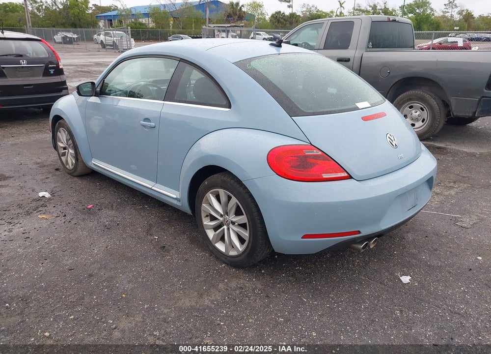 2014 VOLKSWAGEN BEETLE VIN: 3VWJL7AT0EM659291