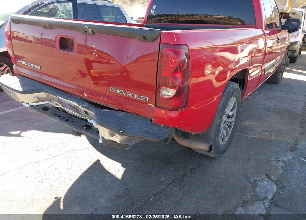 2003 CHEVROLET SILVERADO 1500 LS VIN: 2GCEC19V031358421
