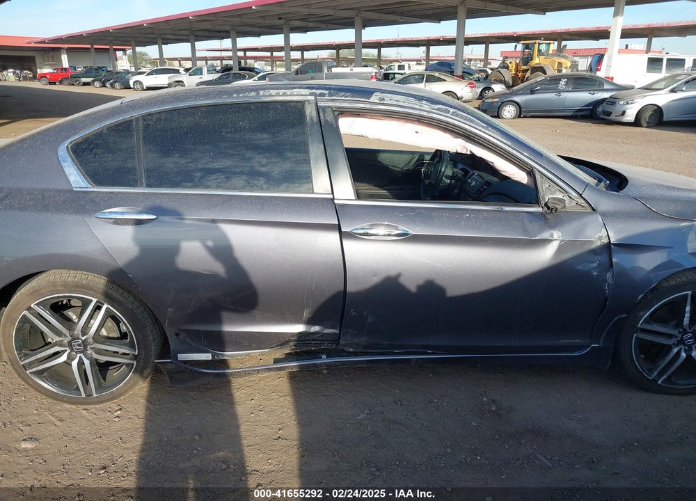 2016 HONDA ACCORD VIN: 1HGCR2F60GA099371