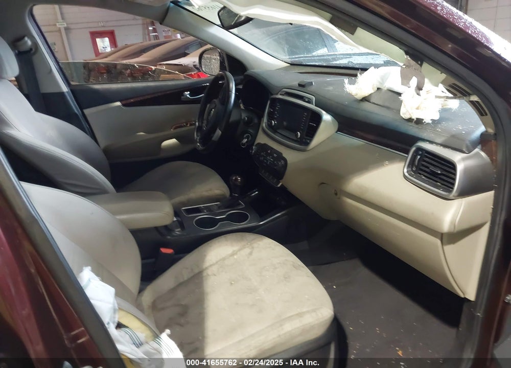 2017 KIA SORENTO VIN: 5XYPG4A31HG270631