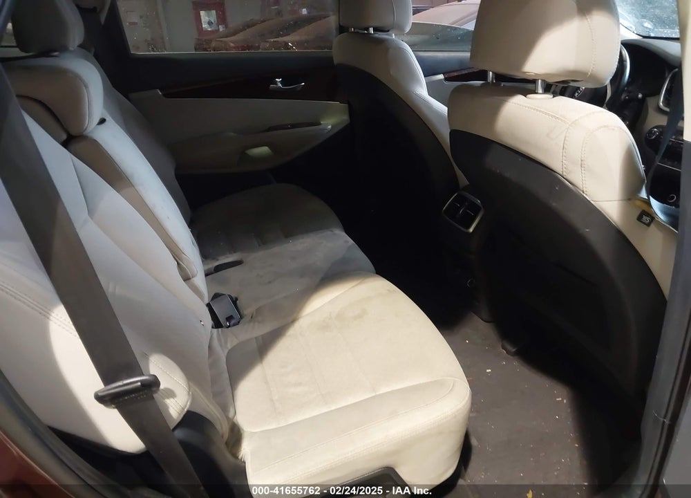 2017 KIA SORENTO VIN: 5XYPG4A31HG270631