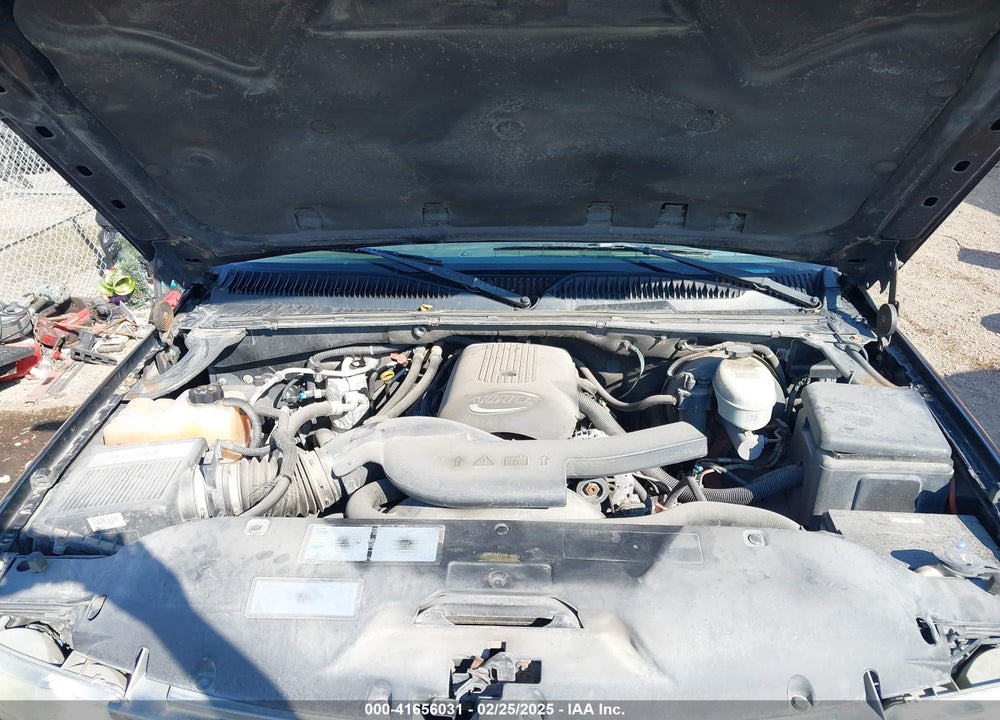 2003 CHEVROLET TAHOE LT VIN: 1GNEK13ZX3R189568