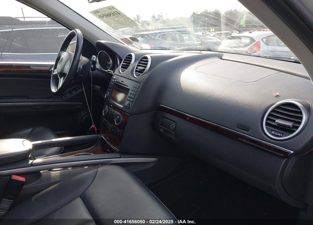2011 MERCEDES-BENZ GL 450 4MATIC VIN: 4JGBF7BE9BA693636