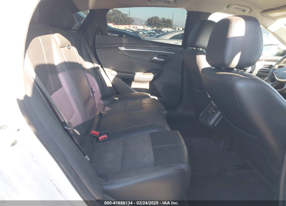 2016 CHEVROLET IMPALA VIN: 1G1105SA0GU162634