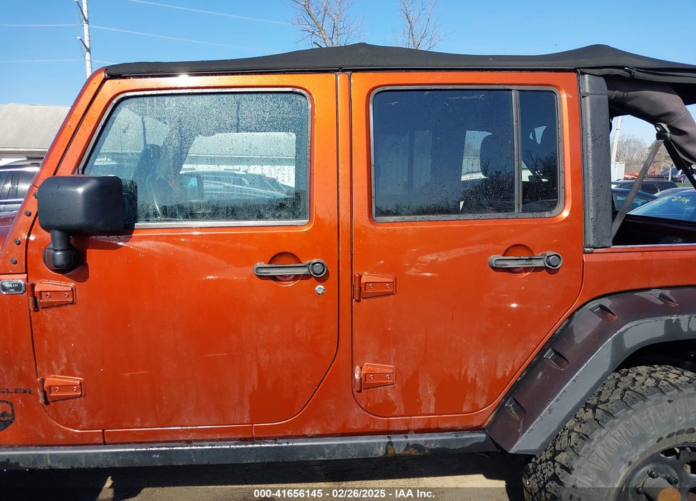 2014 JEEP WRANGLER UNLIMITED SPORT VIN: 1C4BJWDG0EL298149